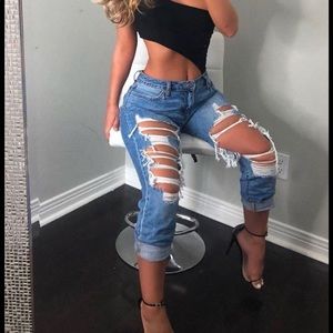 Fashionnova ripped jeans